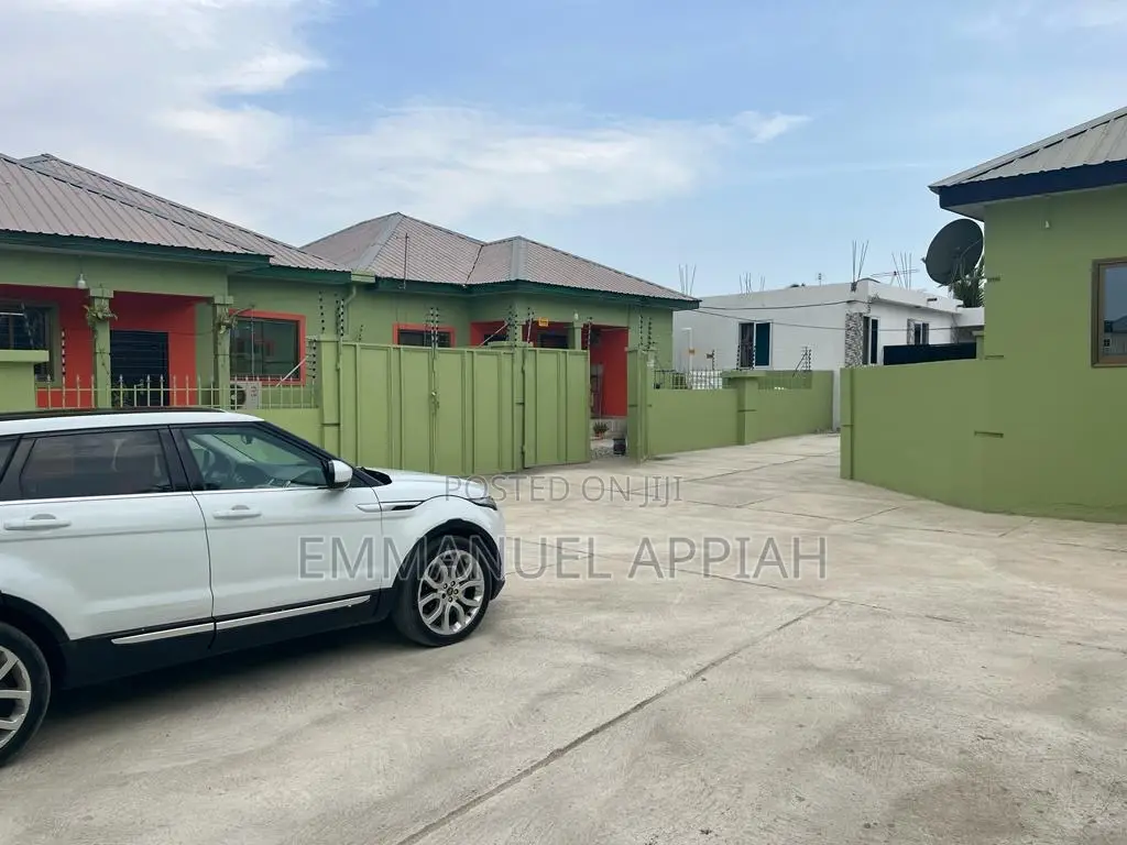 10bdrm Apartment in Kasoa Chrispo City for sale