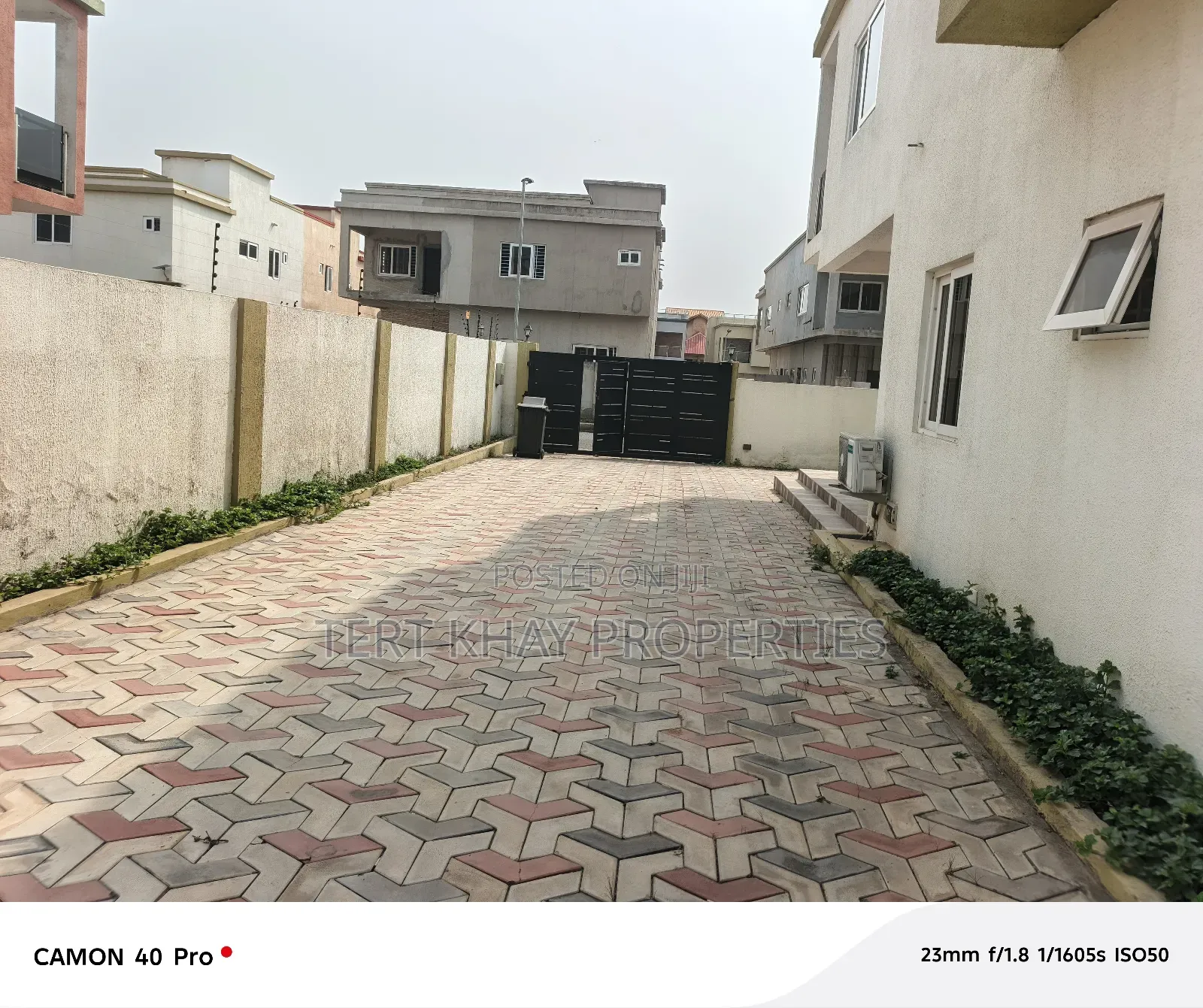 4bdrm House in Manet Crecent, Spintex for rent