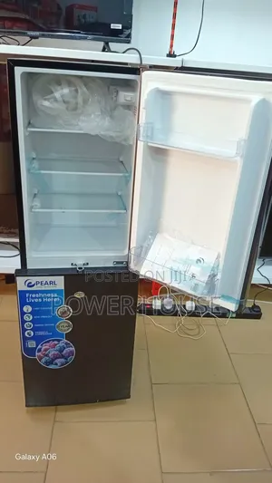 Pearl 102l Fridge With Freezer for Personal Use