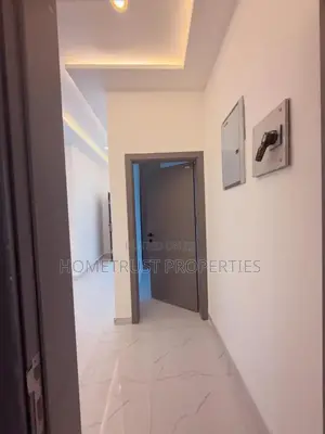 3bdrm Duplex in Hometrust Properties, Lake Side Estate for sale