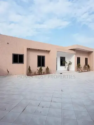3bdrm Duplex in Hometrust Properties, Lake Side Estate for sale