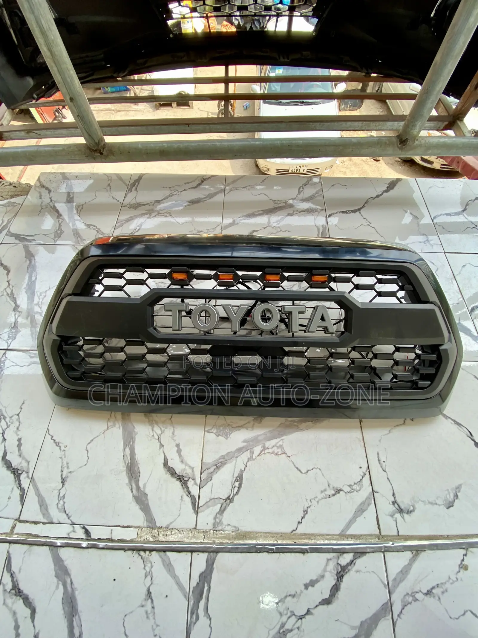 Toyota Tacoma 2016-2017-2018-2019-2020-2021 Front Grill