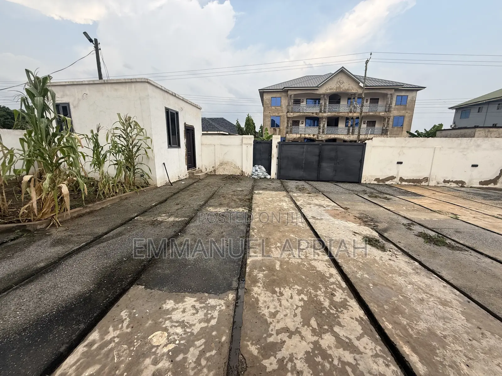 3bdrm House in Oyarifa for sale