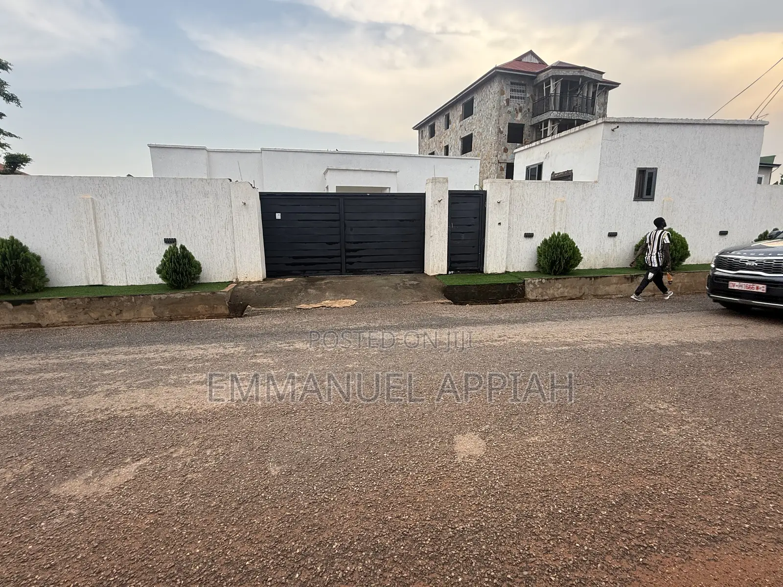 3bdrm House in Oyarifa for sale
