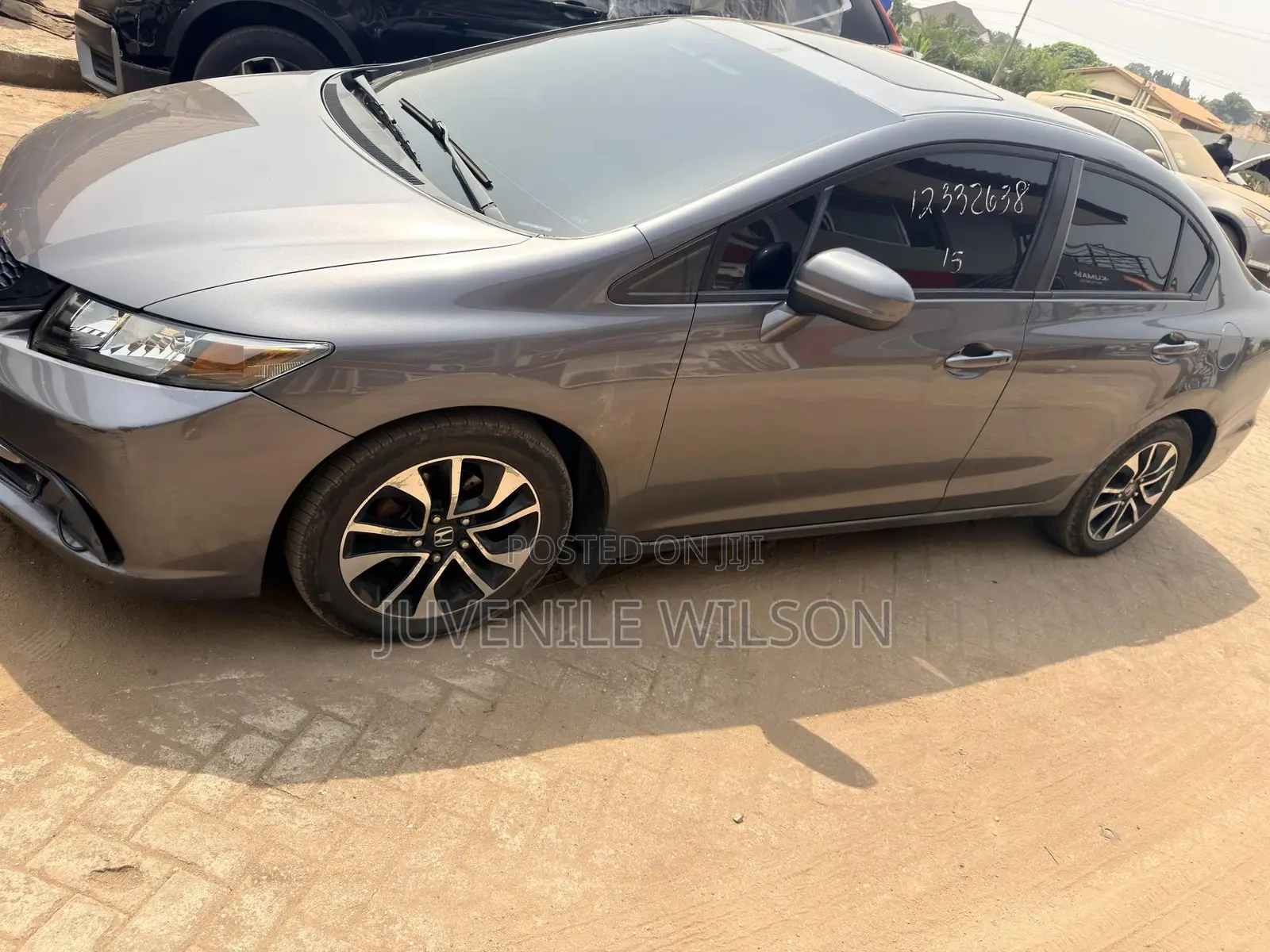 Honda Civic LX 4dr Sedan (1.8L 4cyl 5M) 2015 Gray