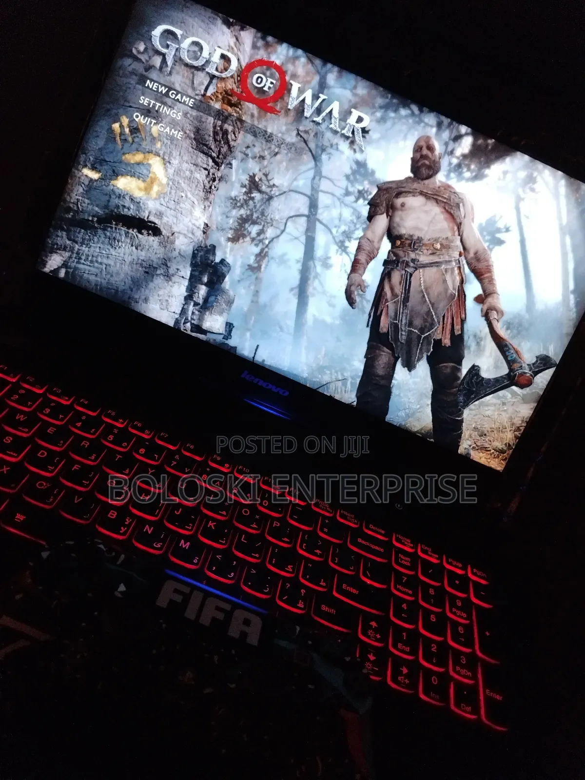 Laptop Lenovo Y50 8GB Intel Core i3 HDD+SSD 256GB