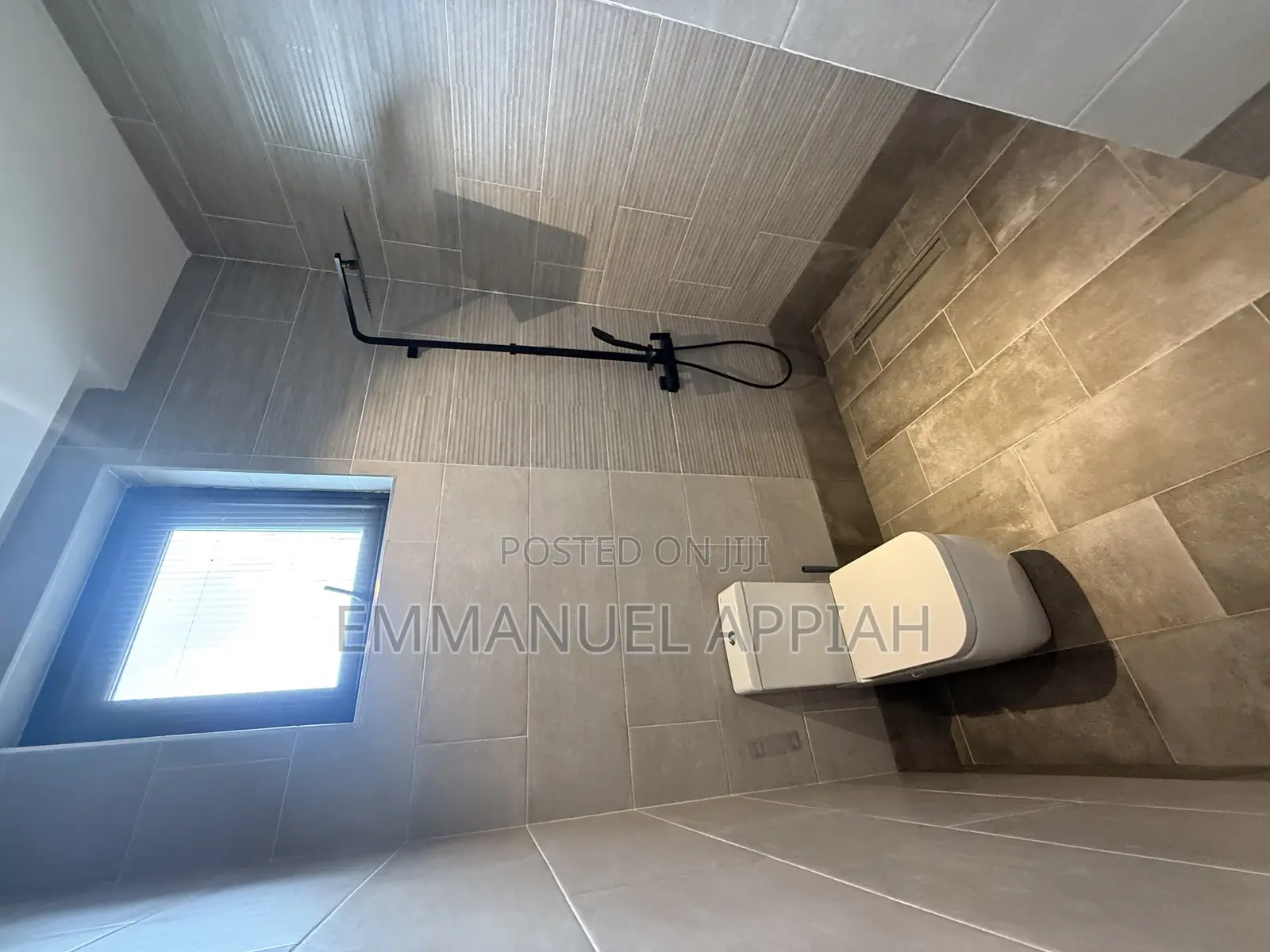 4bdrm Duplex in East Legon Hills, Accra Metropolitan for sale