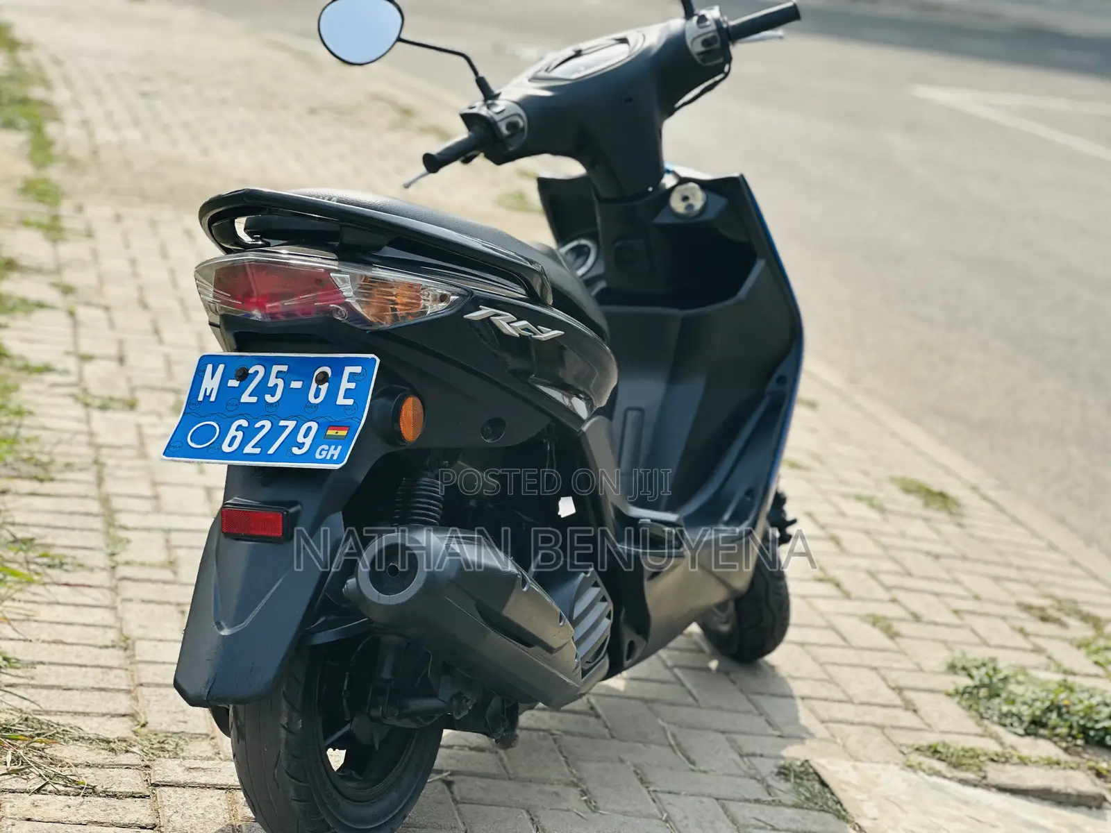 Yamaha 2024 Blue