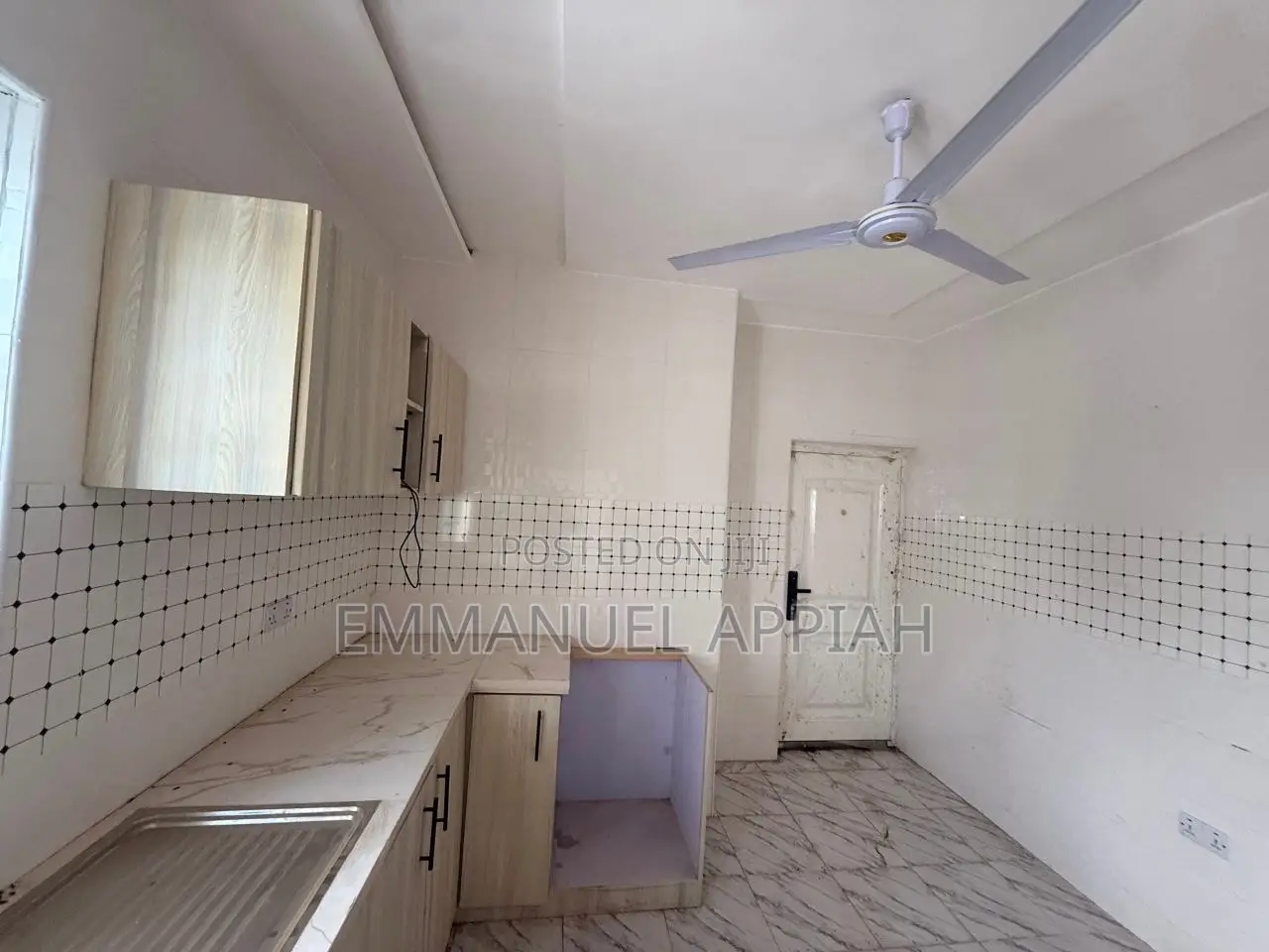 3bdrm House in Kasoa Adade for rent