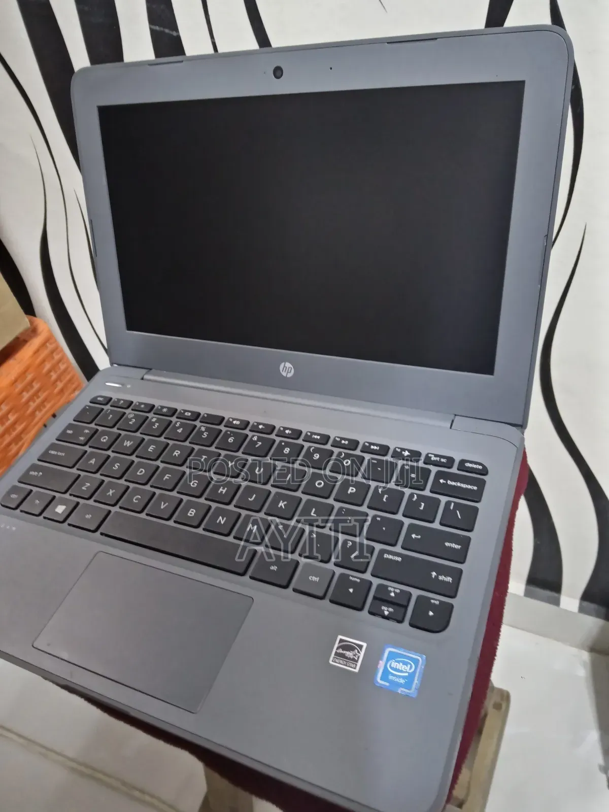 New Laptop HP Stream 11 Pro G3 64GB Intel Core i5 HDD+SSD 128GB