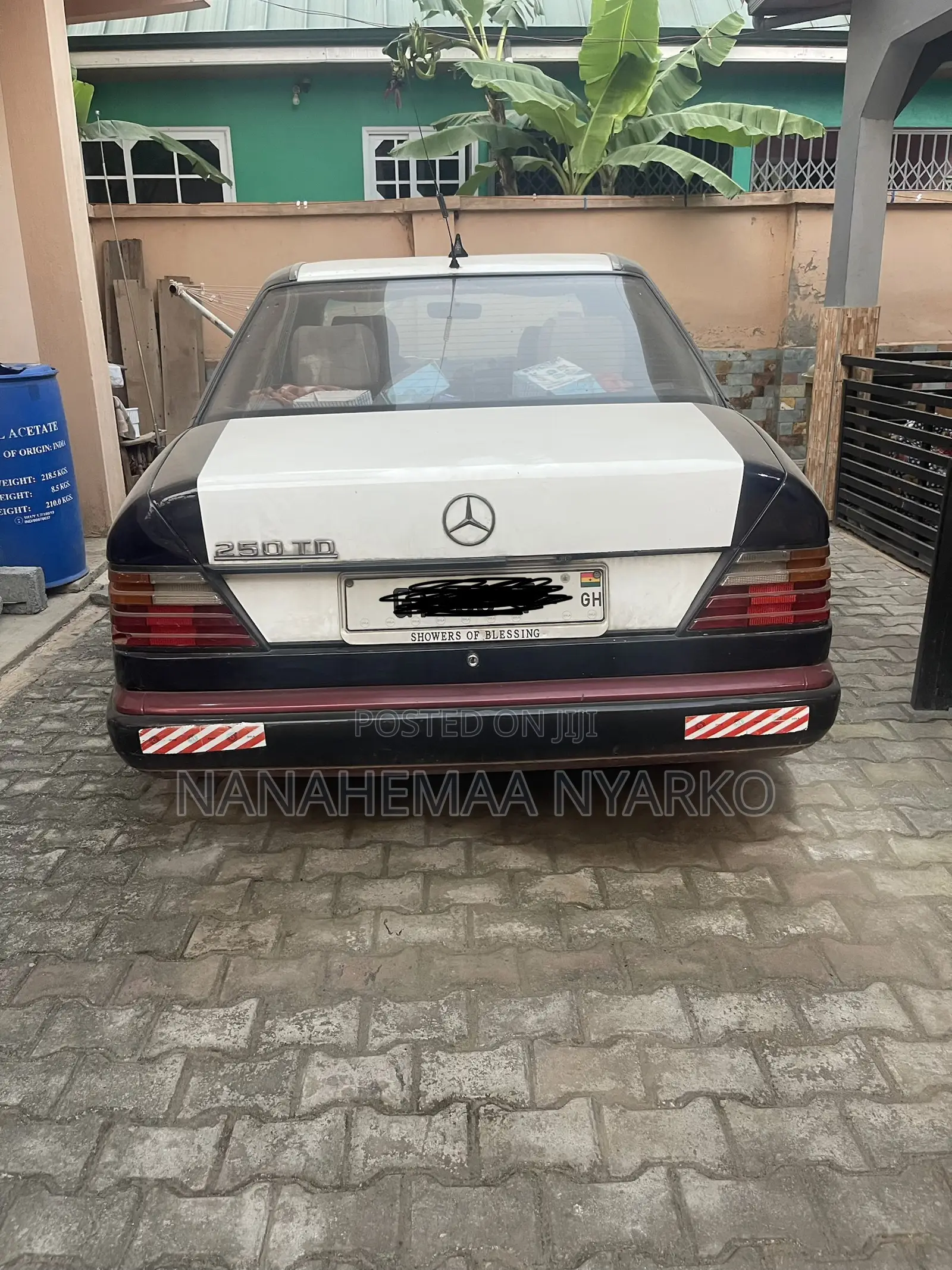 Mercedes-Benz W124 1989 Black