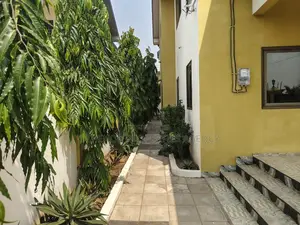 4bdrm House in Dawhenya, Tema Metropolitan for sale