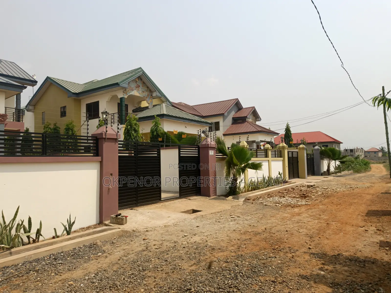 4bdrm House in Dawhenya, Tema Metropolitan for sale