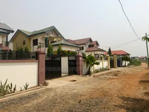 4bdrm House in Dawhenya, Tema Metropolitan for sale