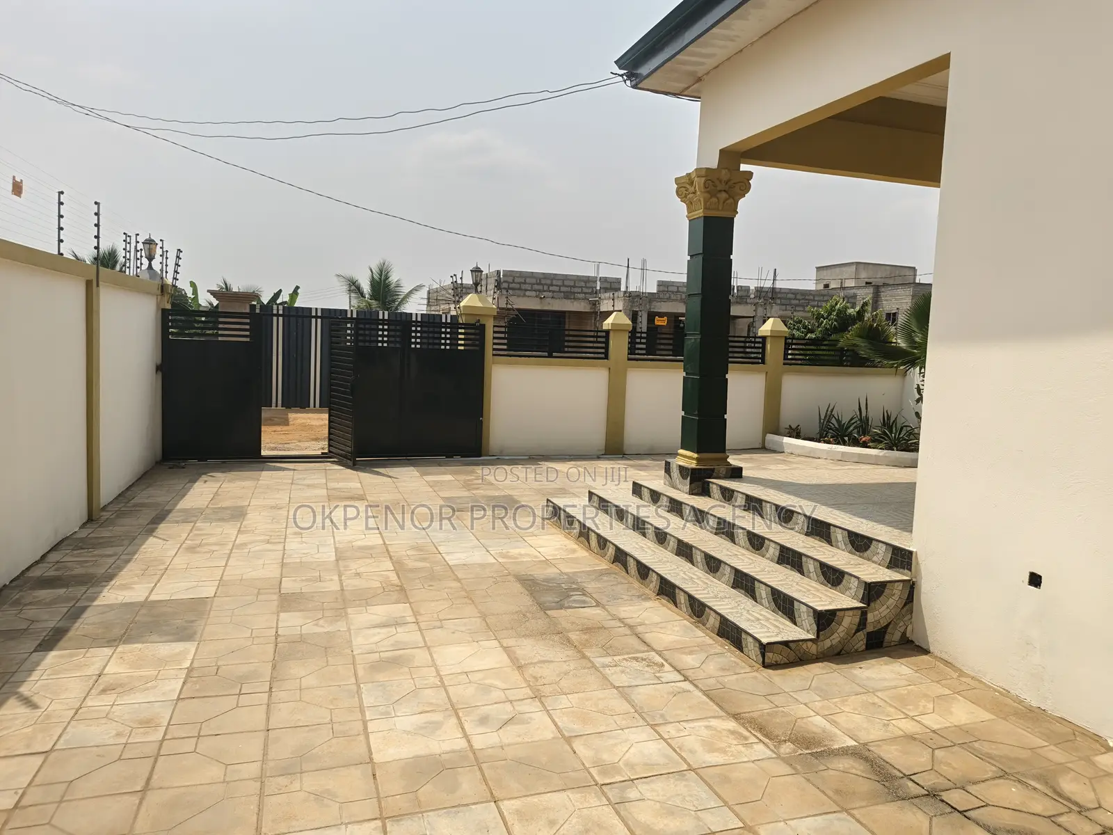 4bdrm House in Dawhenya, Tema Metropolitan for sale