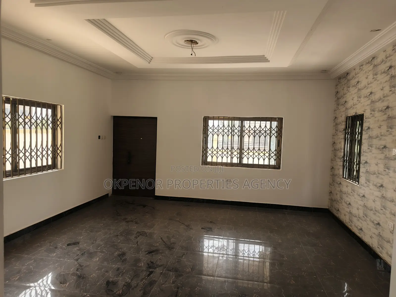4bdrm House in Dawhenya, Tema Metropolitan for sale