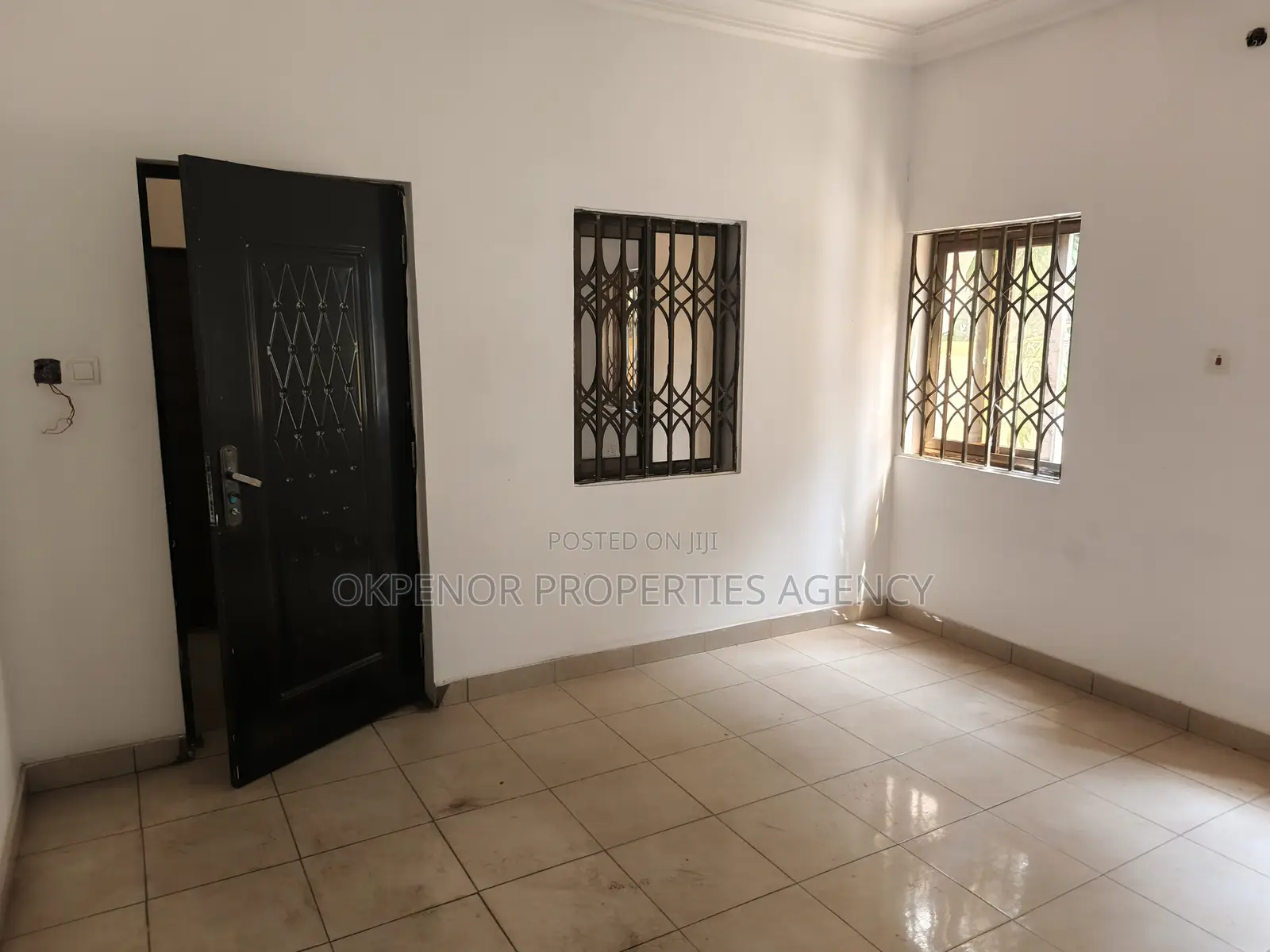 4bdrm House in Dawhenya, Tema Metropolitan for sale