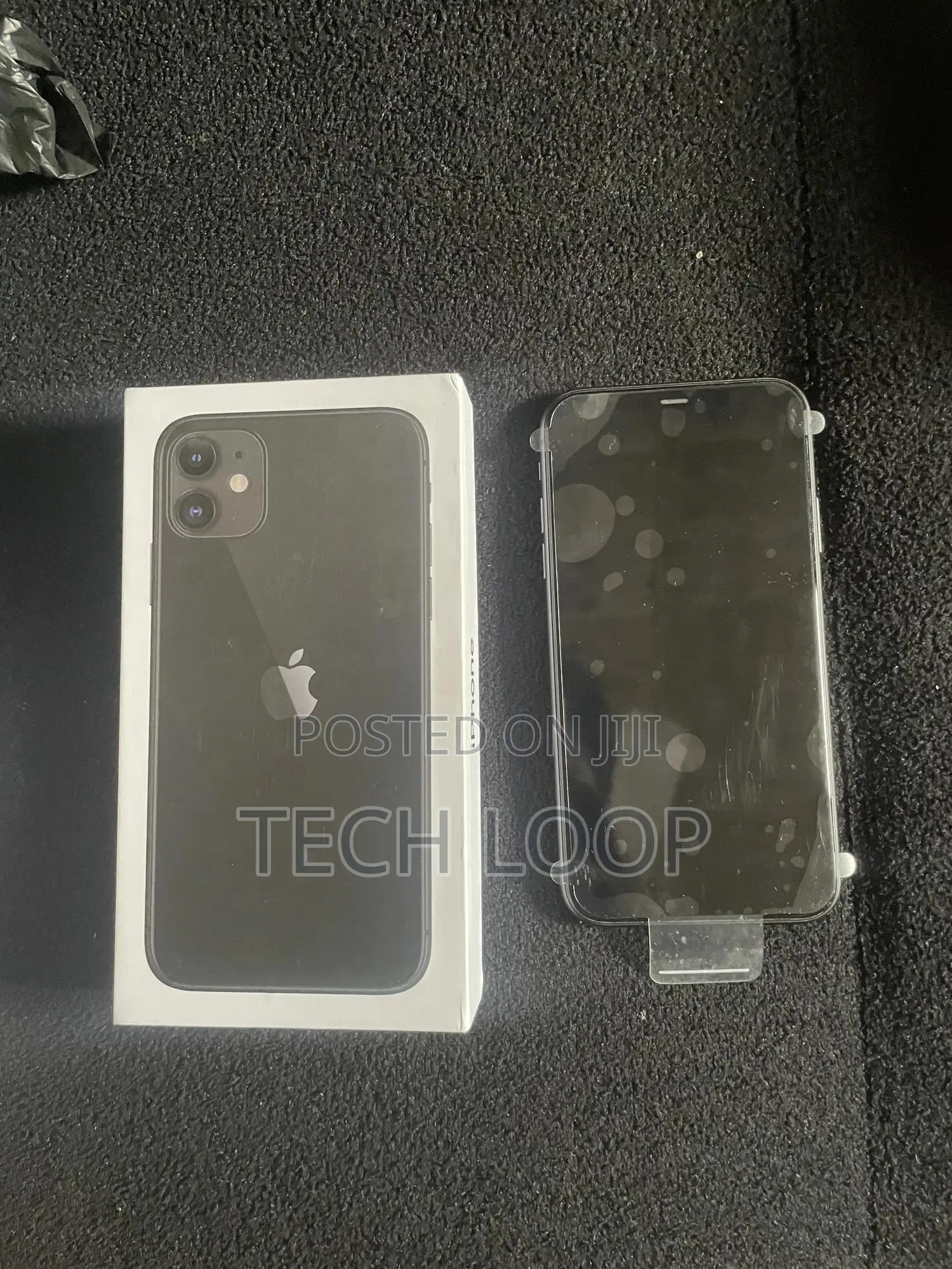 New Apple iPhone 11 64 GB Black