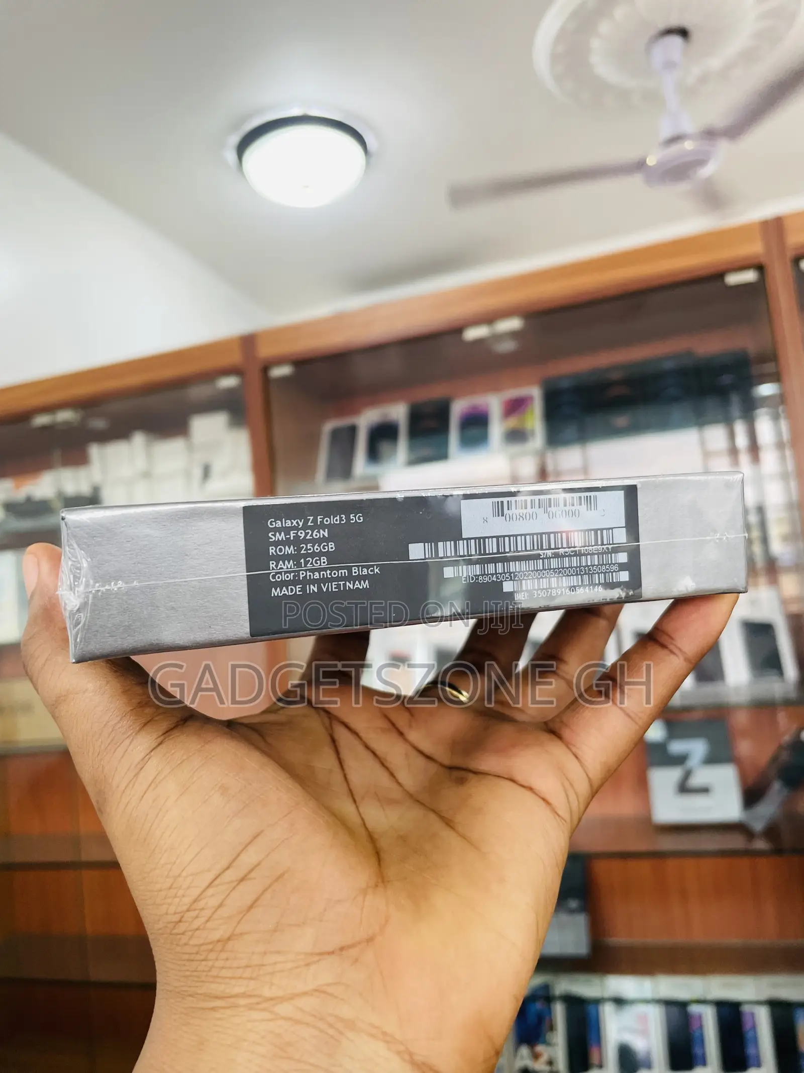 New Samsung Galaxy Z Fold 3 256 GB