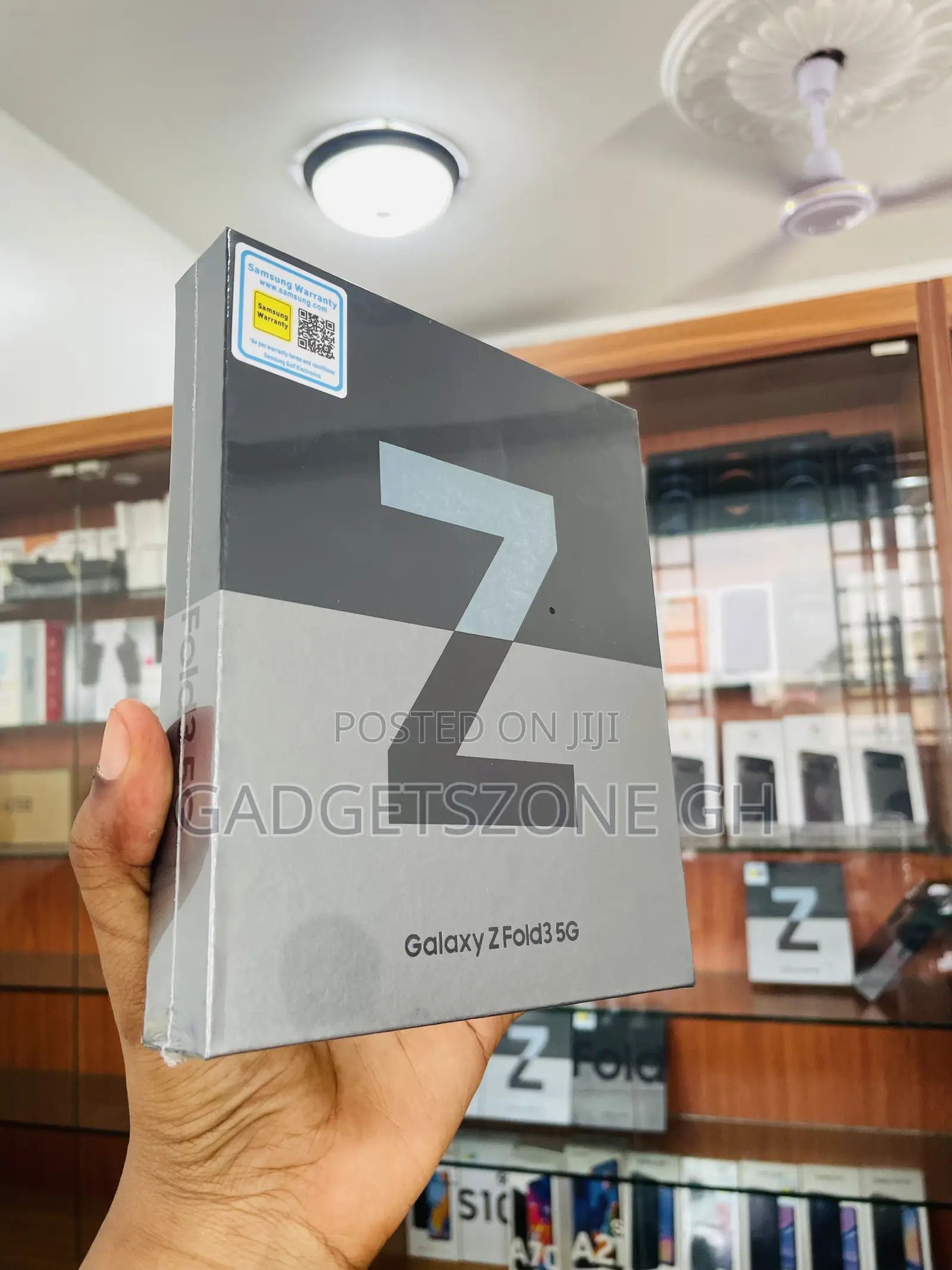 New Samsung Galaxy Z Fold 3 256 GB