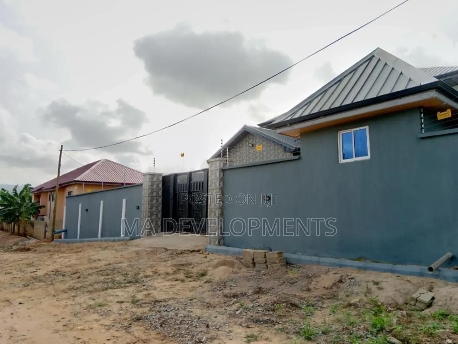 5bdrm House in Madev Realty, Pokuase for sale