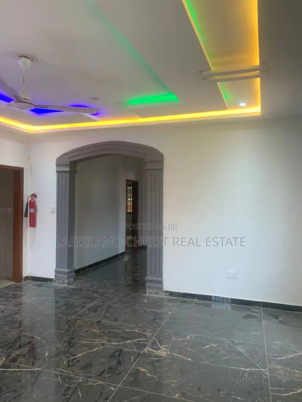 2bdrm Apartment in Lasisi And Christ, Amasaman for rent