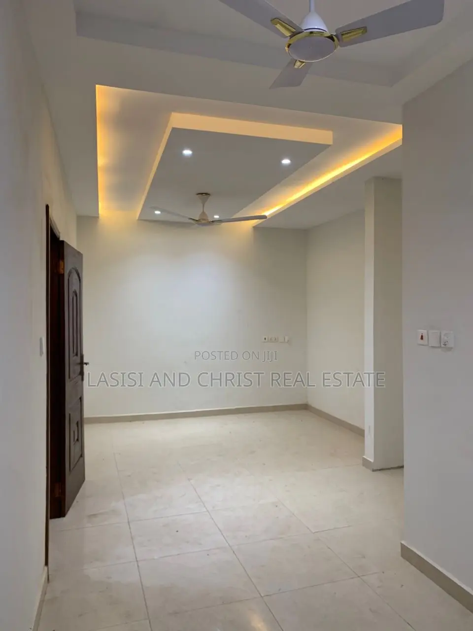 2bdrm Apartment in Lasisi And Christ, Amasaman for rent