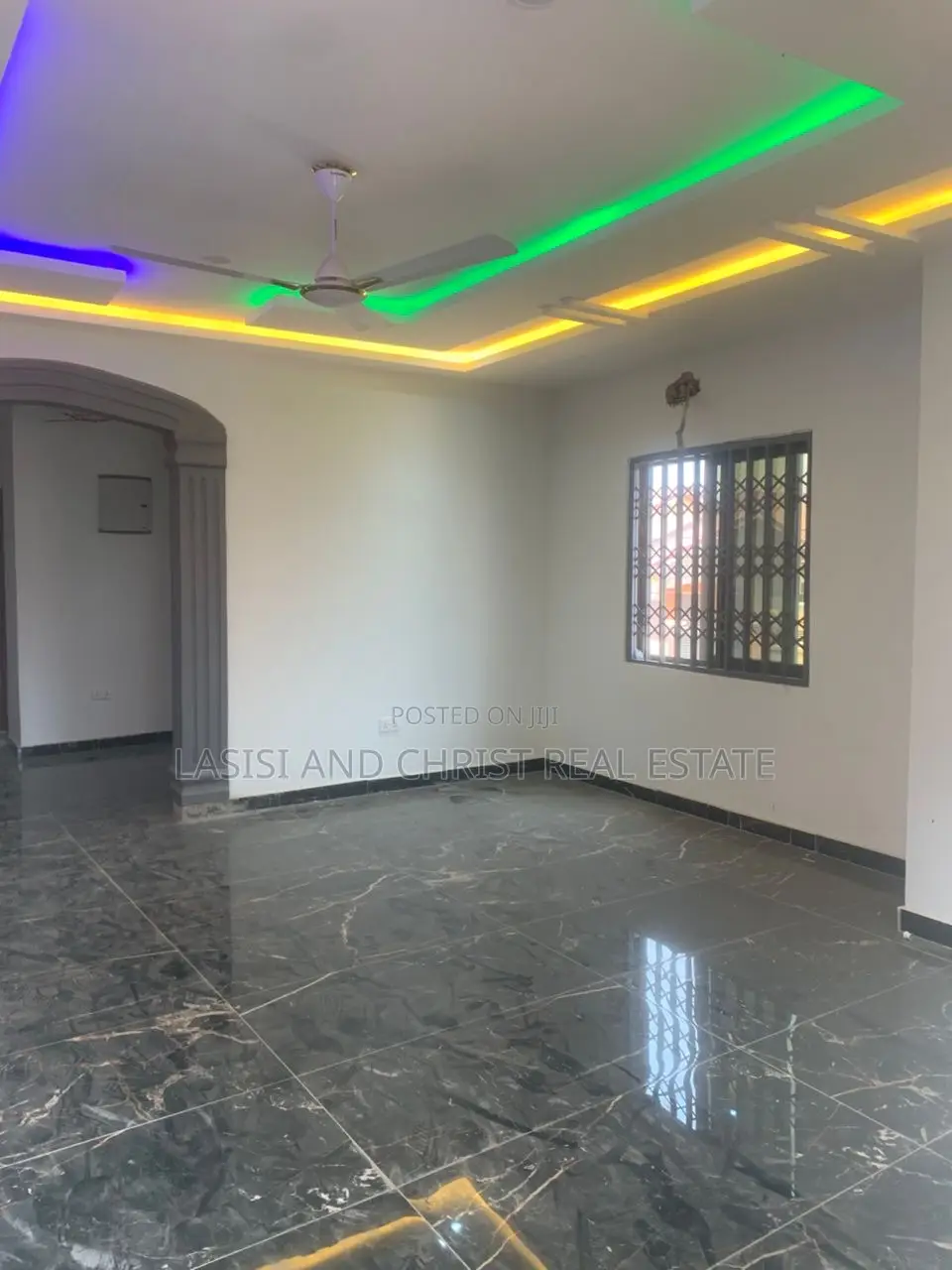 2bdrm Apartment in Lasisi And Christ, Amasaman for rent