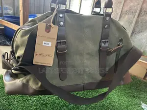 Genuine and Classic Traveling Canvas Bag