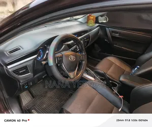 Toyota Corolla L (1.8L 4cyl 2A) 2018
