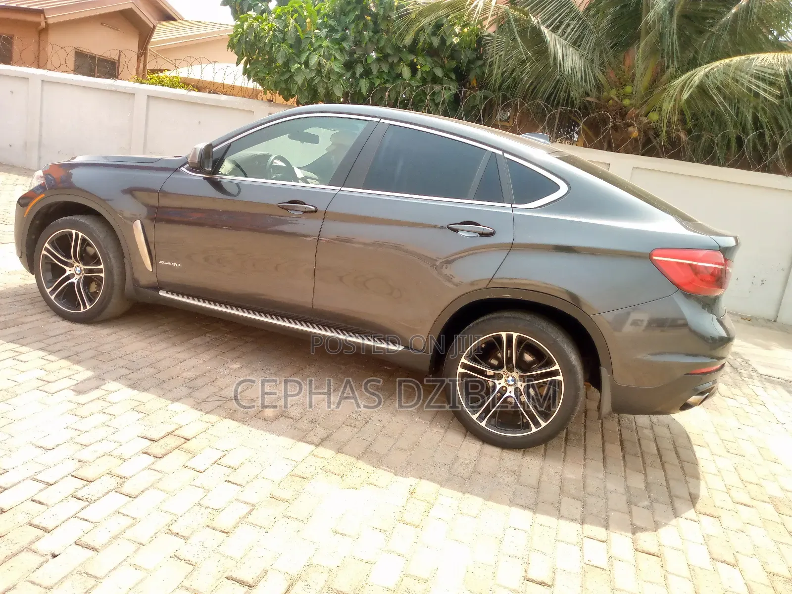 BMW X6 sDrive35i Coupe 4x2 (3.0L 6cyl 8A) 2017 Gray
