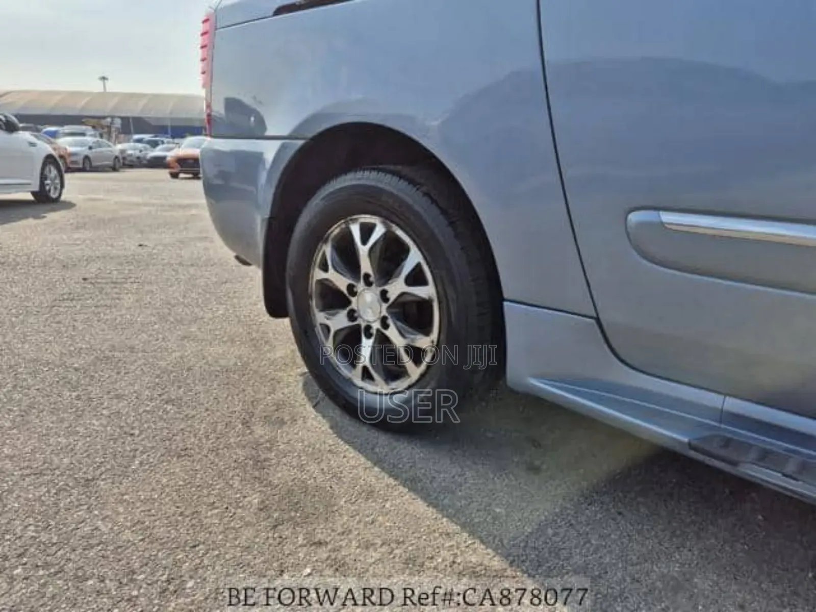 Kia Carnival 2013 Blue