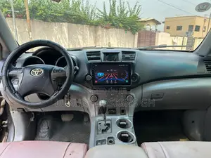 Toyota Highlander 2010 Black