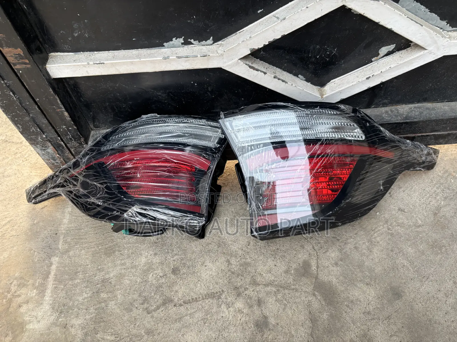 Kia Sportage 2021-2023 Taillight Available