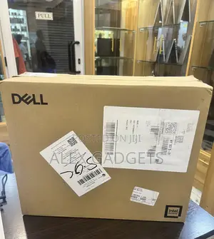 New Laptop Dell Inspiron 15 5545 16GB Intel Core I7 SSD 1T