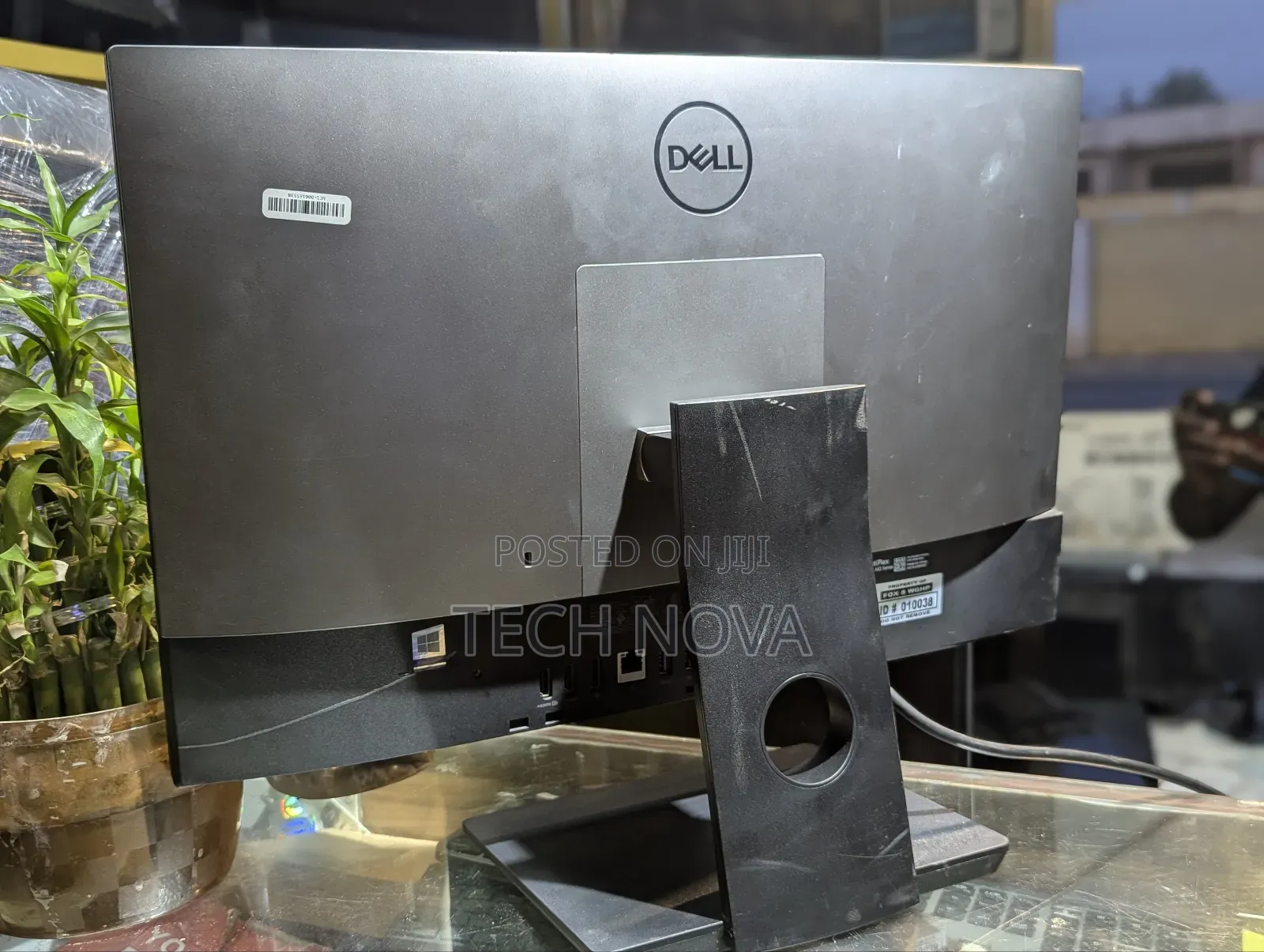 Desktop Computer Dell OptiPlex 7460 8GB Intel Core I7 SSD 256GB