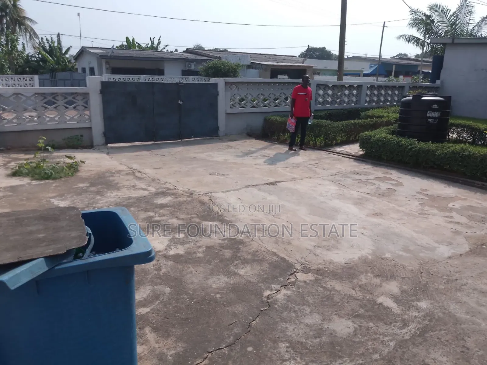 2bdrm House in Dansoman for sale