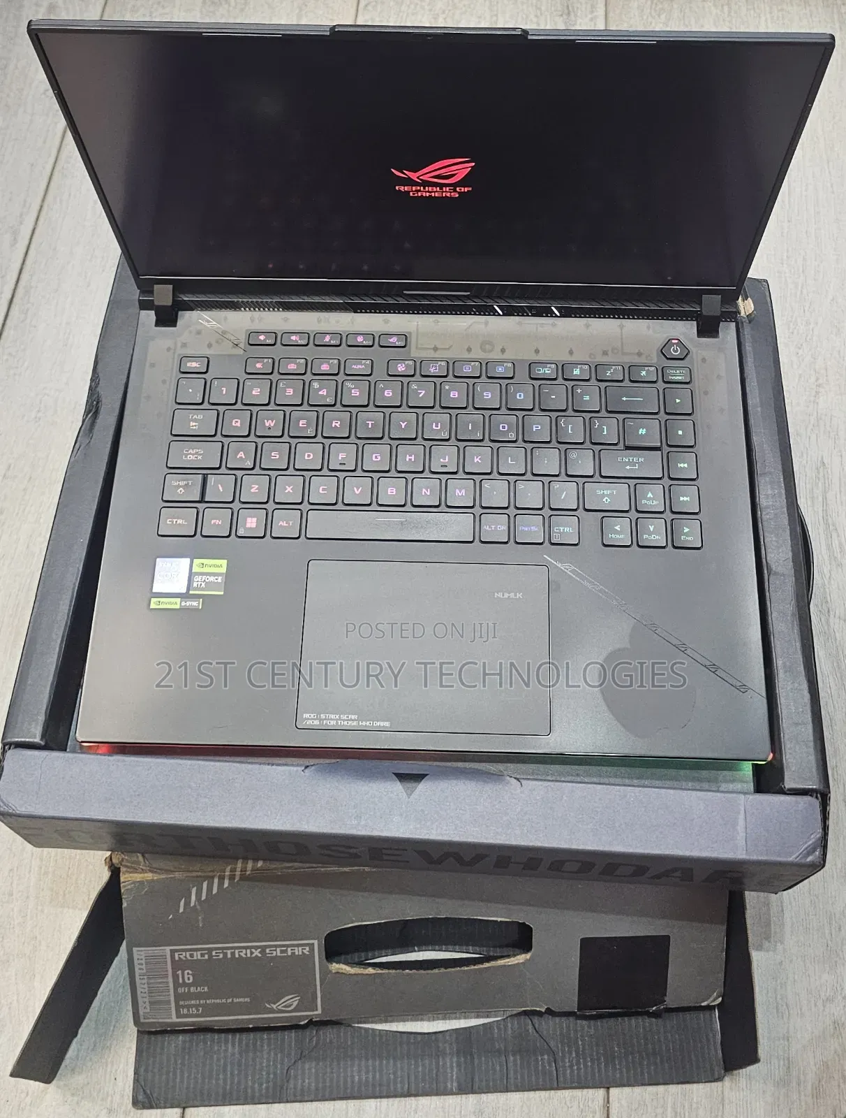 Laptop Asus ROG Strix SCAR Edition 32GB Intel Core Ultra 9 SSD 2T