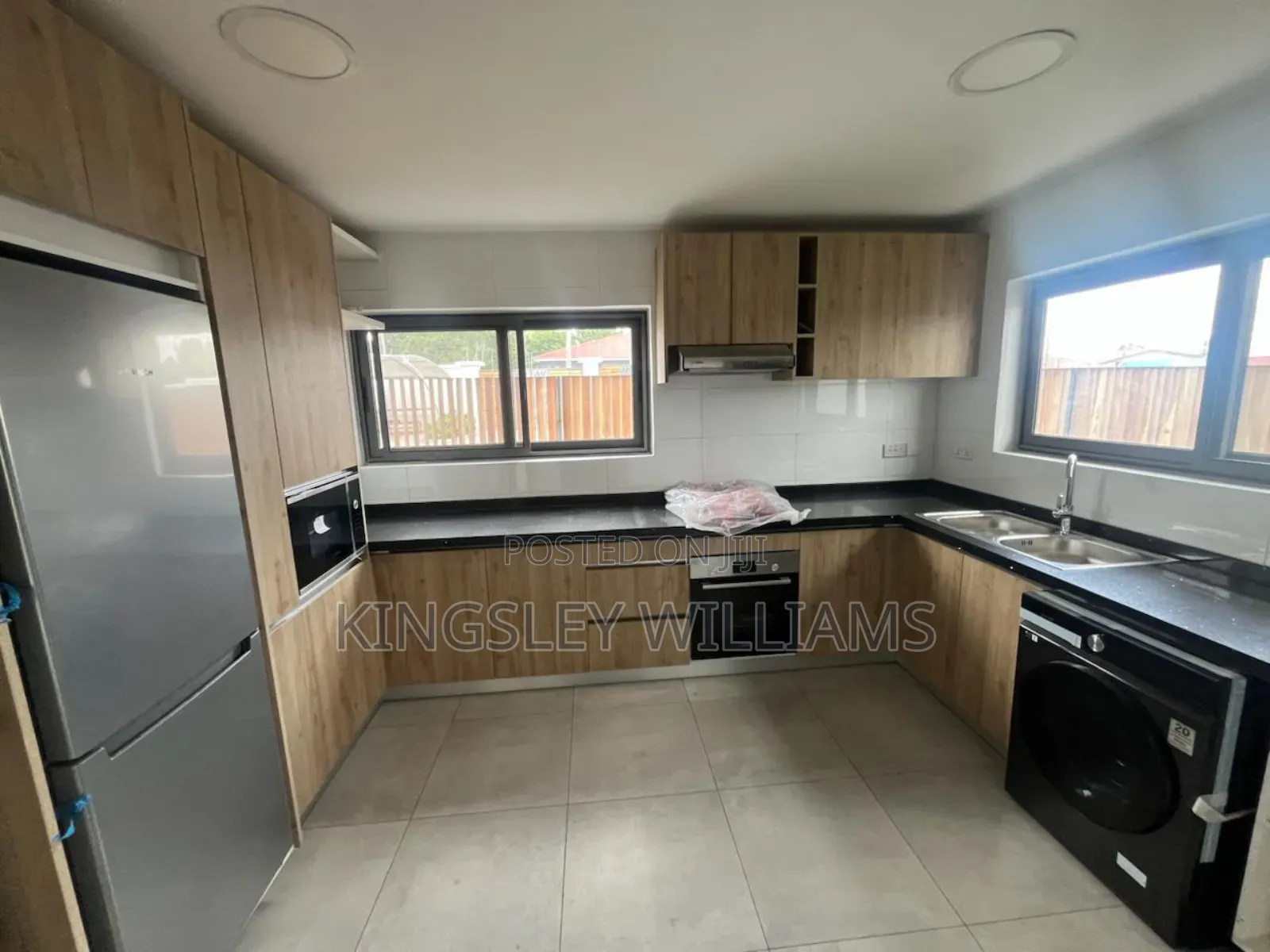 4bdrm House in North Legon for sale