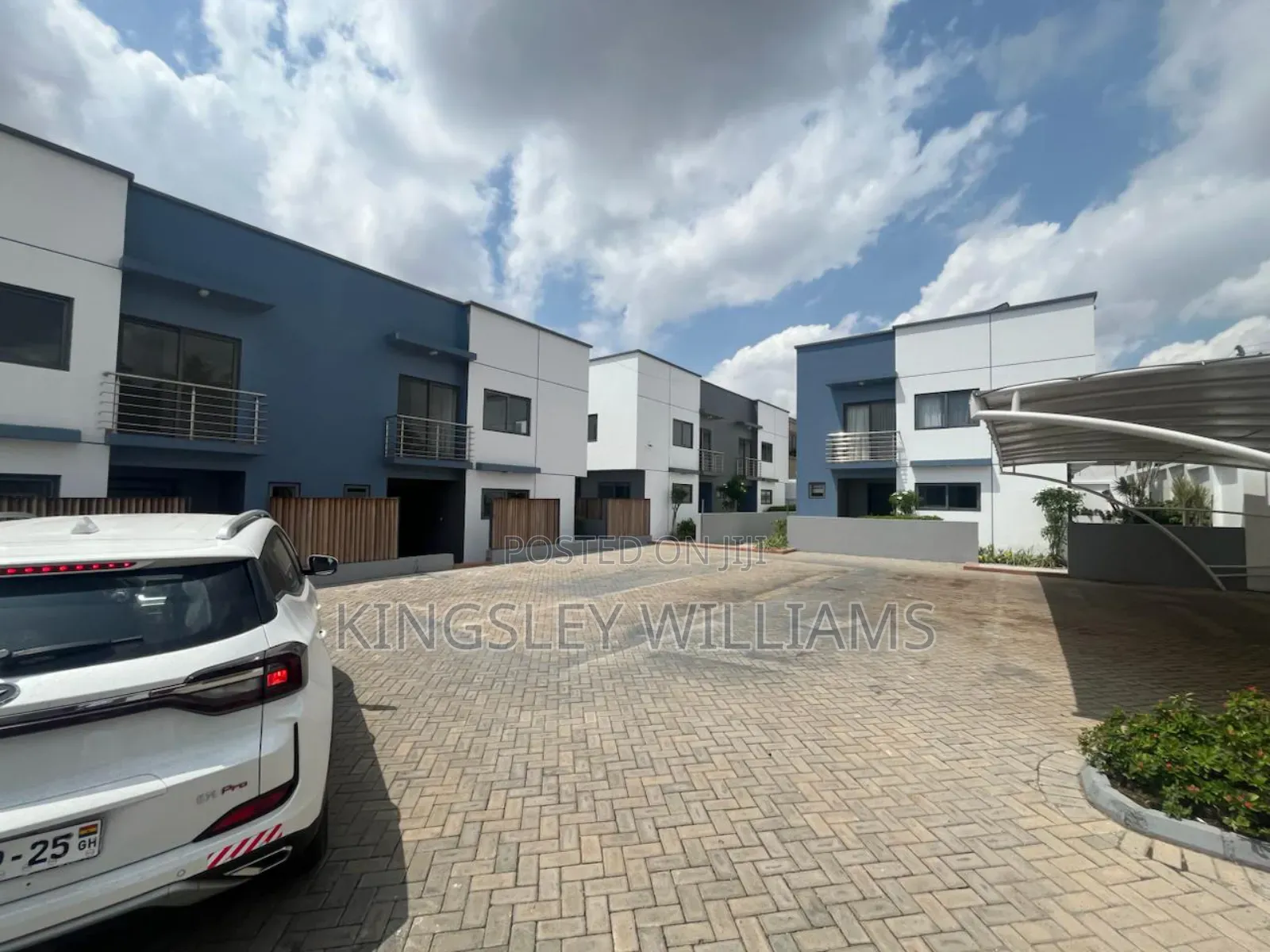 4bdrm House in North Legon for sale