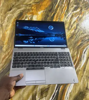 Laptop Dell Precision 15 3551 16GB Intel Core i7 SSD 256GB