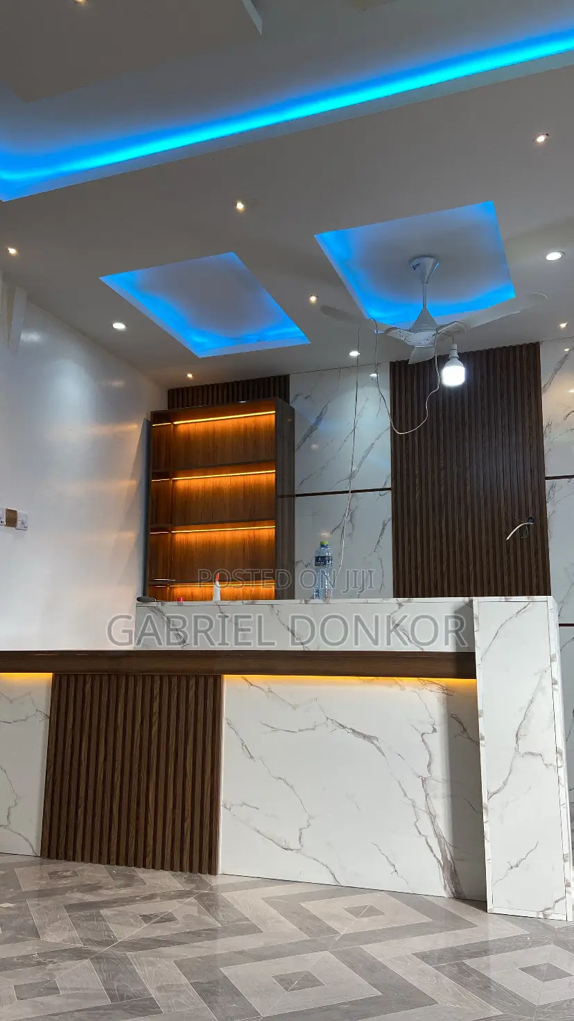 Luxurious Reception Room