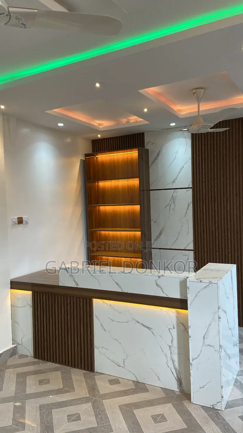 Luxurious Reception Room