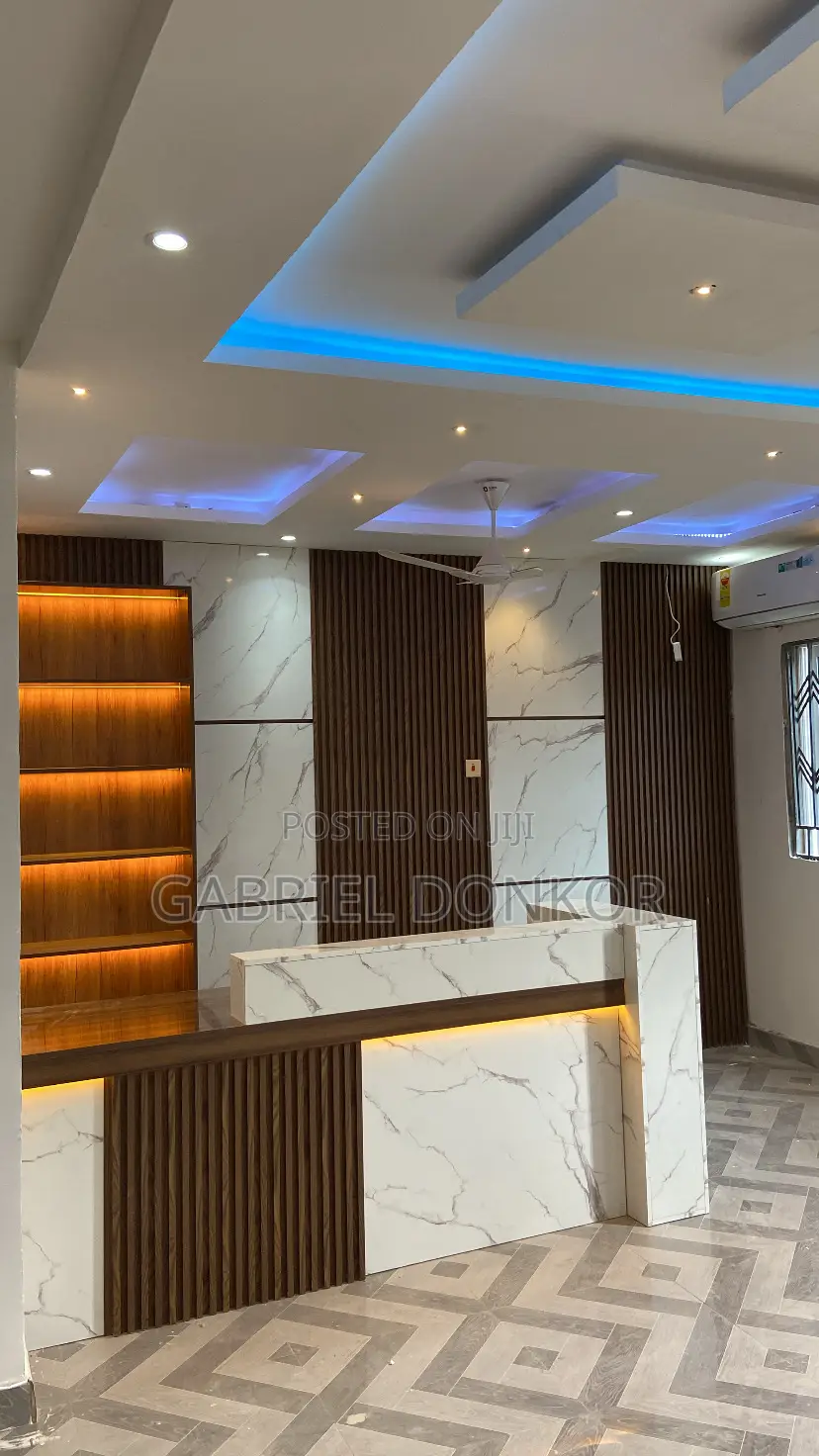 Luxurious Reception Room