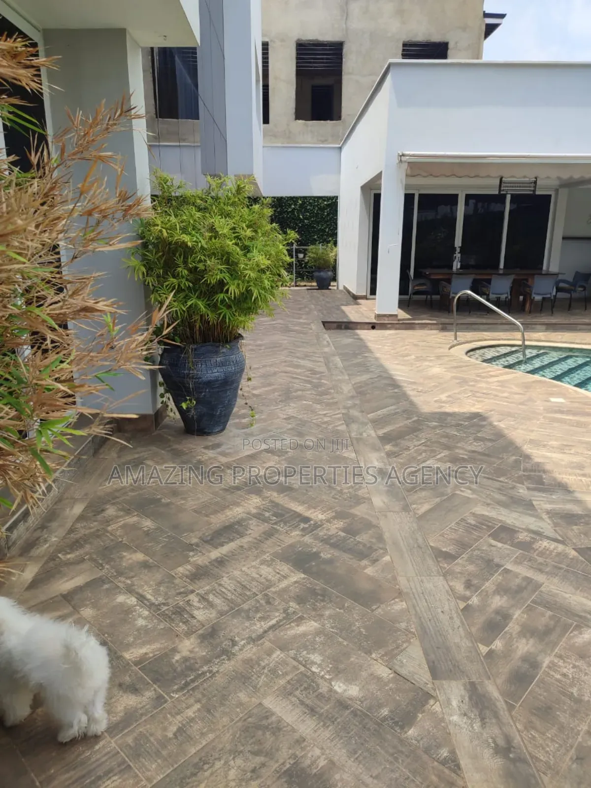 5bdrm House in Airport Hills for sale