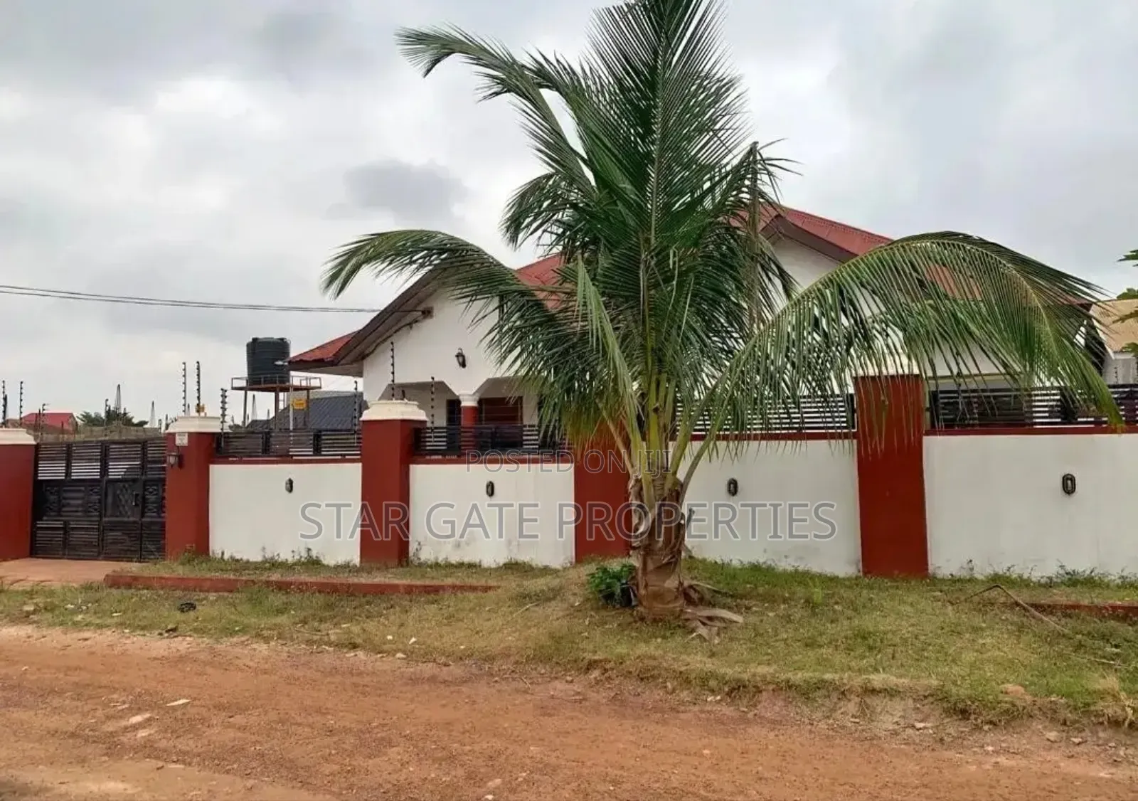3bdrm House in Abuakwa Agogo, Kumasi Metropolitan for sale