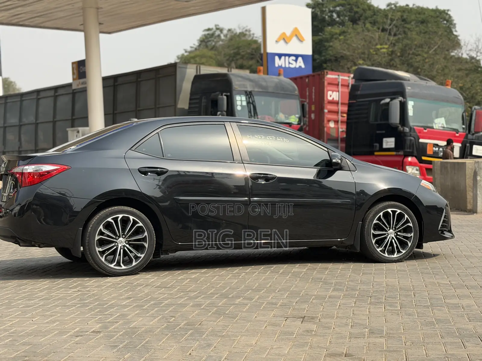 Toyota Corolla S Premium 4dr Sedan (1.8L 4cyl CVT) 2015 Black