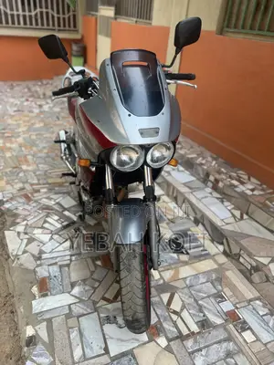 Yamaha Gear 2001 Silver