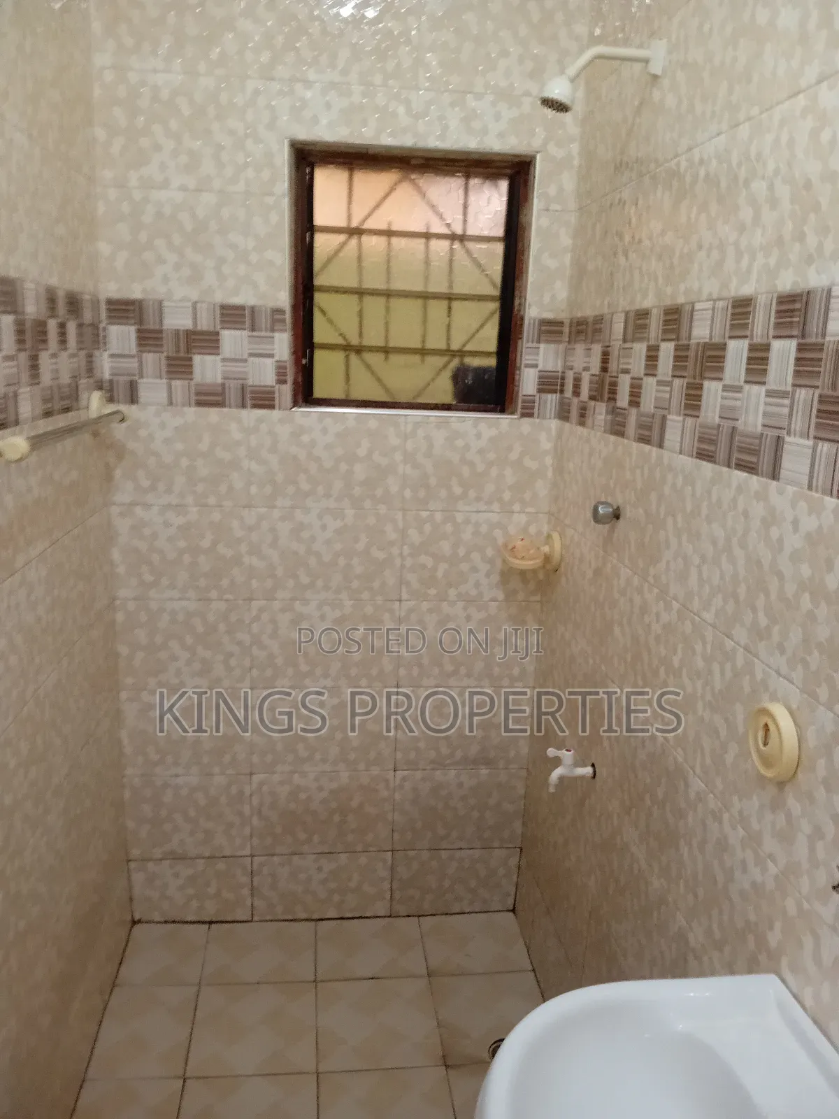 1bdrm Apartment in Kings Properties, West Hills Mall Area for rent