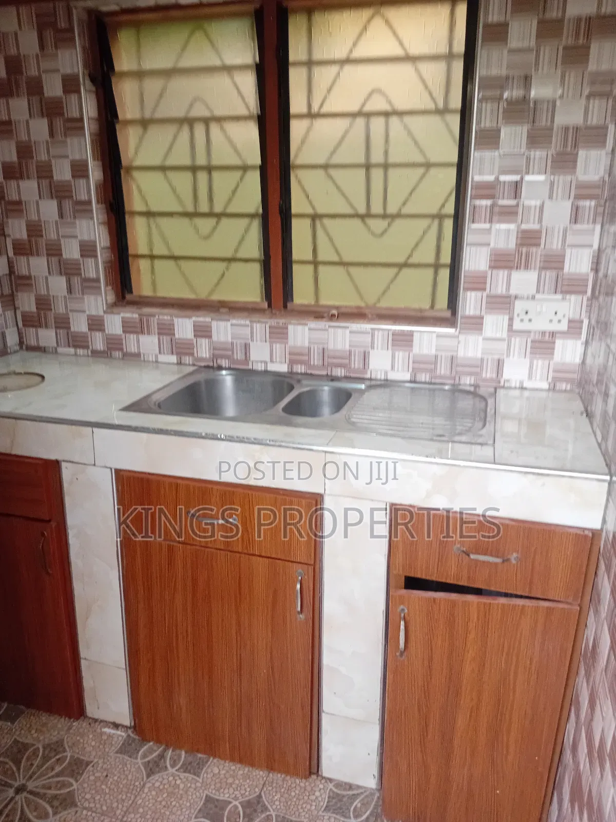 1bdrm Apartment in Kings Properties, West Hills Mall Area for rent